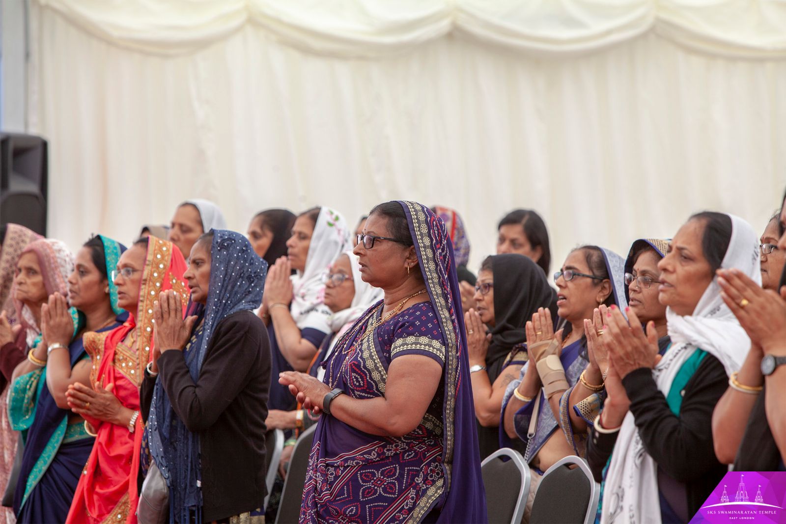 ©1987-2017 SKS Swaminarayan Temple East London